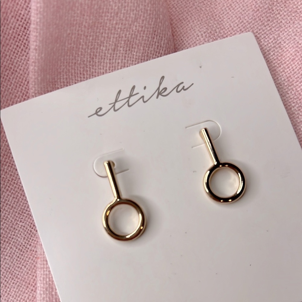 Ettika simple gold line circle studs